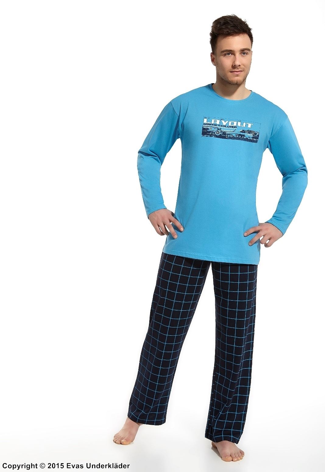 Blå pyjamas med grafiskt tryck